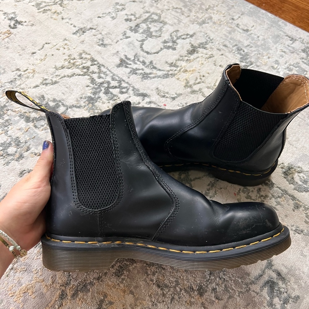 DOC MARTEN 2976 Chelsea Boot - Picture 5 of 5